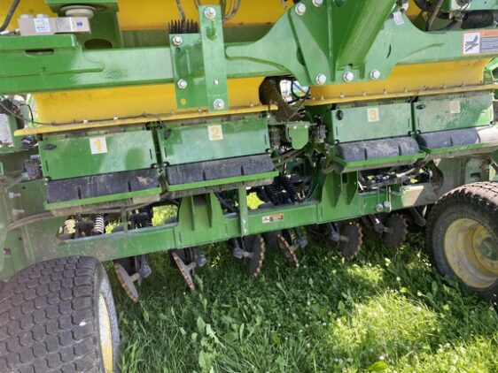 2025 John Deere N540C - Image 17