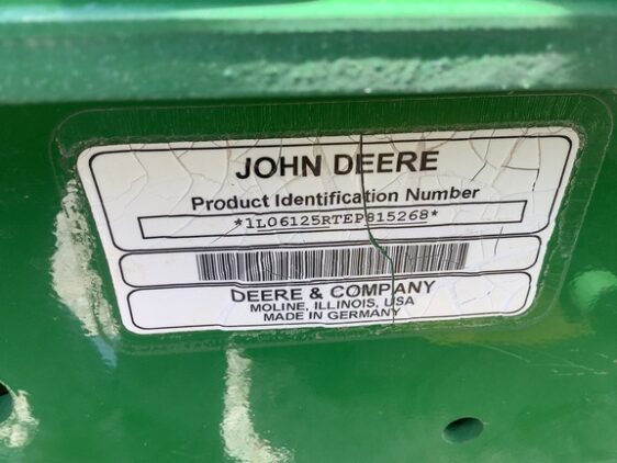 2015 John Deere 6125R - Image 19