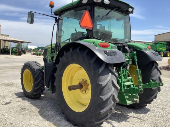 2015 John Deere 6125R - Image 7