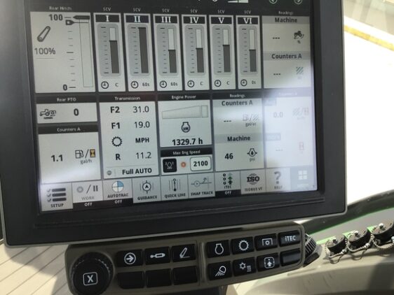2022 John Deere 8R 370 - Image 32