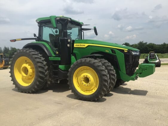 2022 John Deere 8R 370 - Image 25