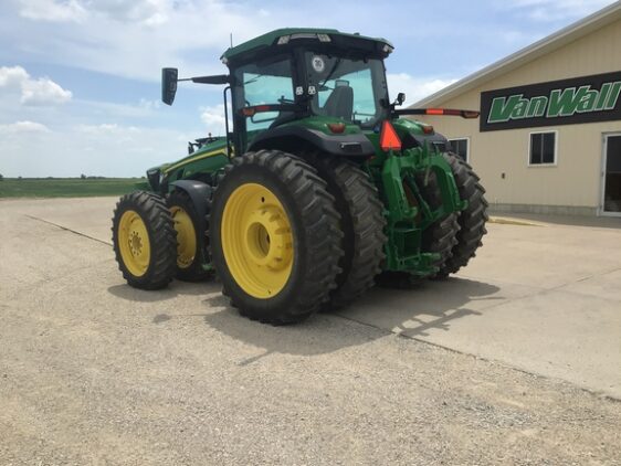 2022 John Deere 8R 370 - Image 29