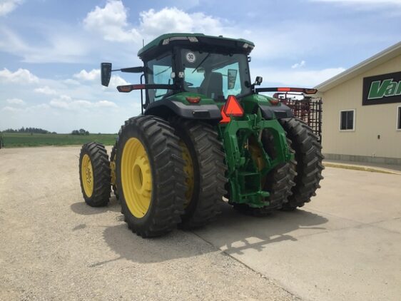2022 John Deere 8R 370 - Image 30