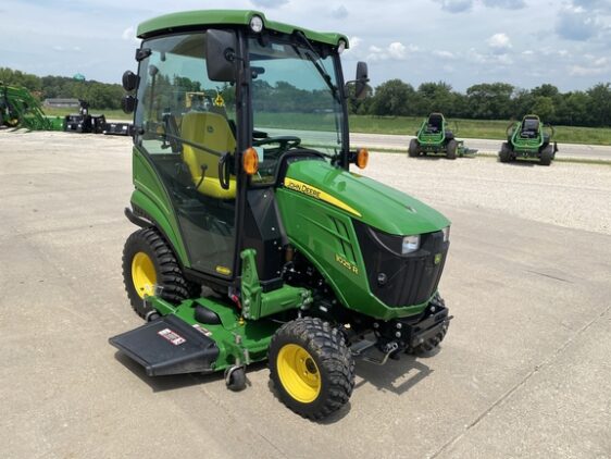 2020 John Deere 1025R - Image 4