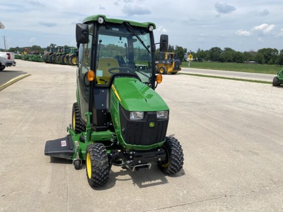 2020 John Deere 1025R - Image 7