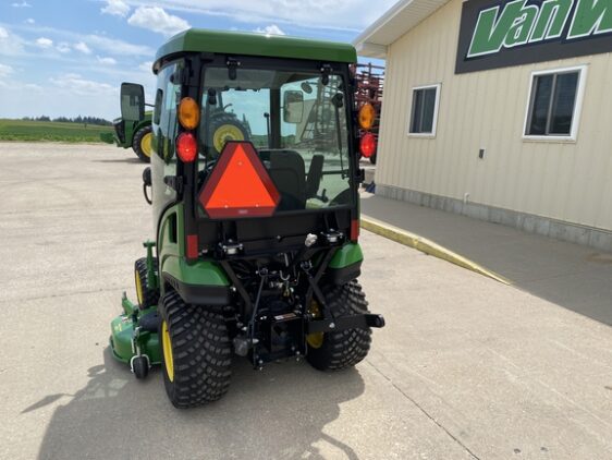 2020 John Deere 1025R - Image 16