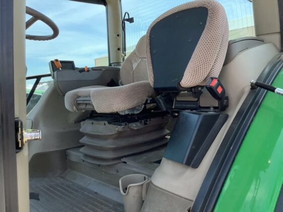2015 John Deere 6125R - Image 9