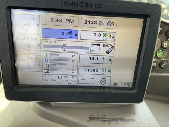 2015 John Deere 6125R - Image 15