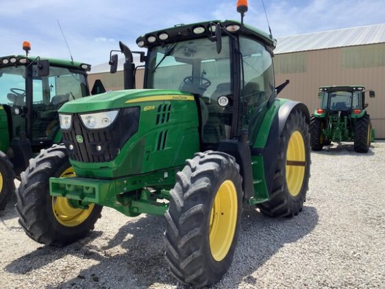 2015 John Deere 6125R - Image 3