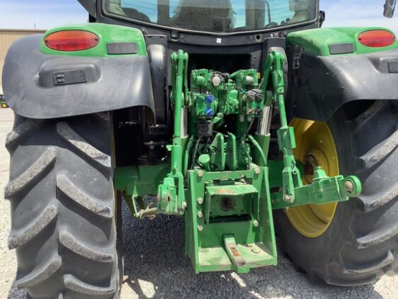 2015 John Deere 6125R - Image 8