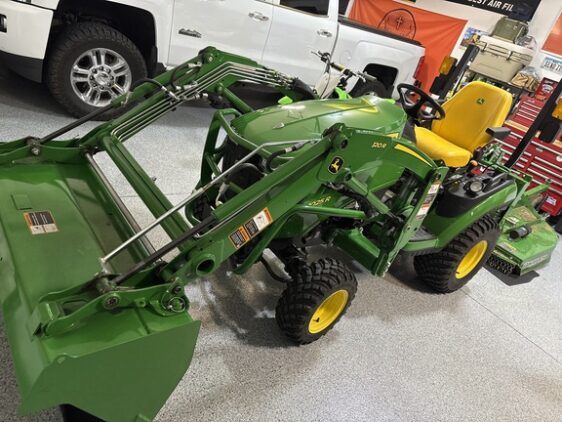 2024 John Deere 1025R