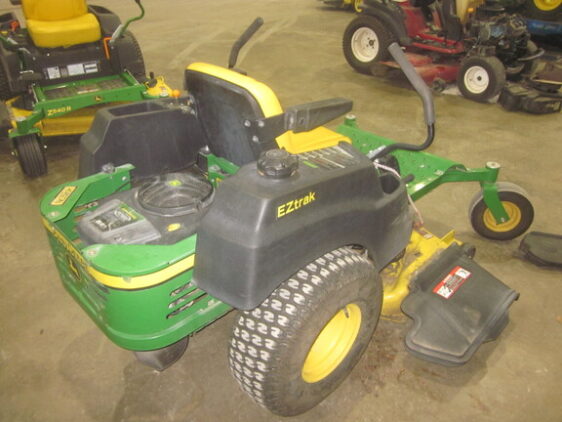 2013 John Deere Z425 - Image 3