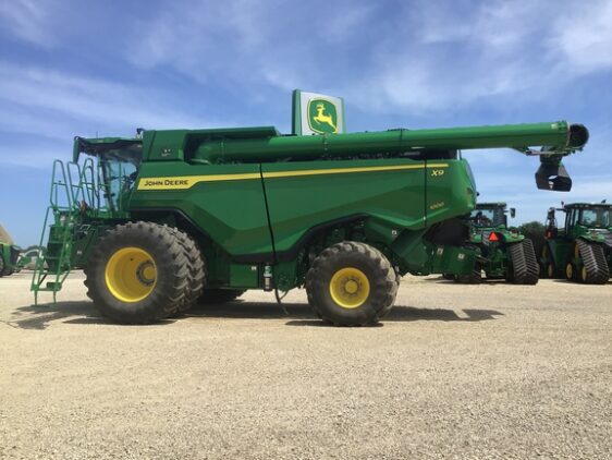 2022 John Deere X9 1000 - Image 2