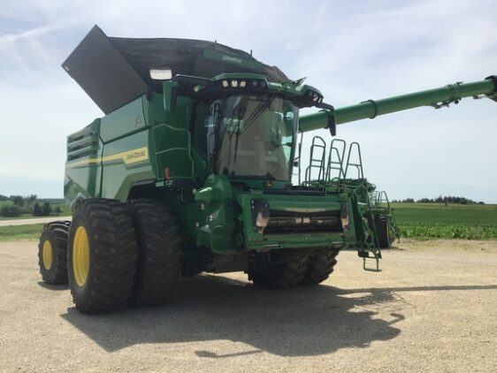 2022 John Deere X9 1000 - Image 25