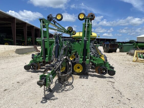 2020 John Deere DB90 - Image 4