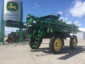 2021 John Deere R4044
