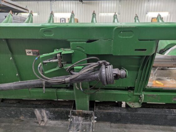 2014 John Deere 618C - Image 13
