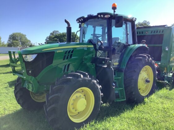 2023 John Deere 6155M Cab
