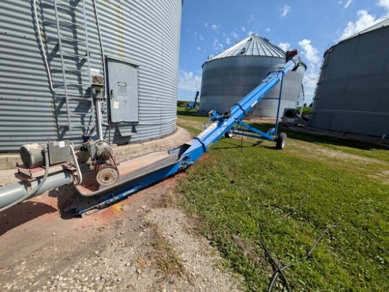 2022 Brandt 1535LPTD - Image 2