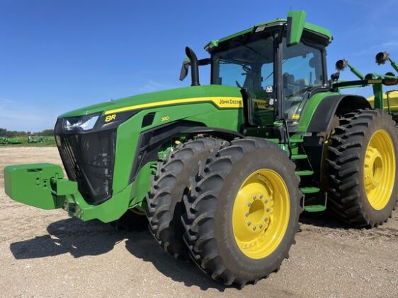 2024 John Deere 8R 310 - Image 2