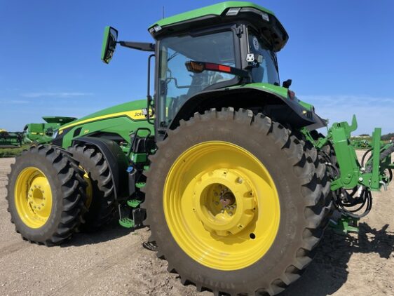 2024 John Deere 8R 310 - Image 6