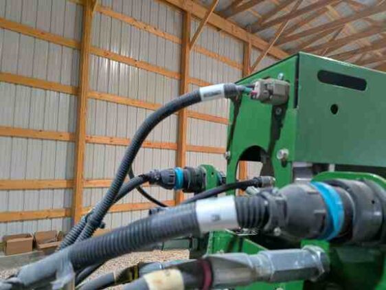 2015 John Deere 1775NT - Image 10