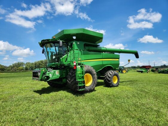 2018 John Deere S780