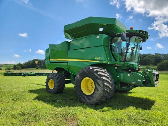 2018 John Deere S780 - Image 6