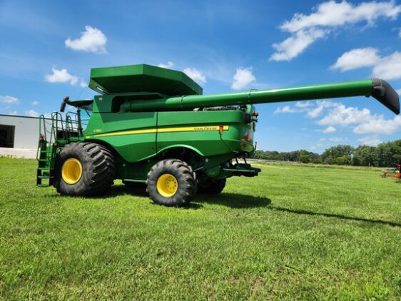 2018 John Deere S780 - Image 12
