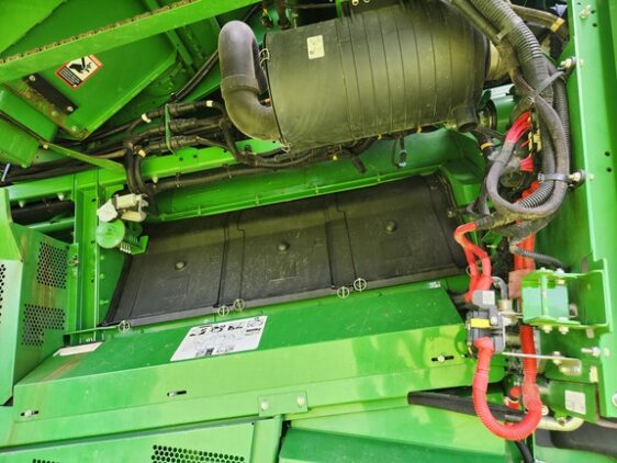2018 John Deere S780 - Image 39