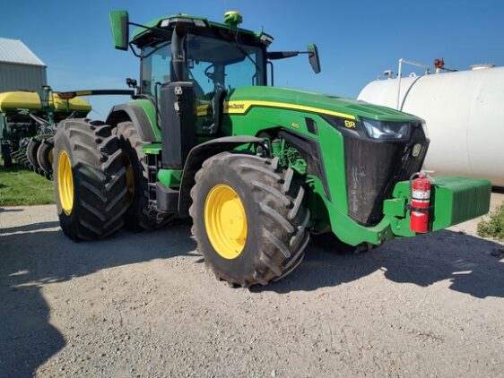 2020 John Deere 8R 410 - Image 2