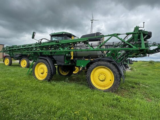 2022 John Deere 412R - Image 2