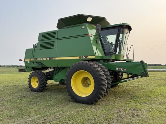 1993 John Deere 9600 - Image 3