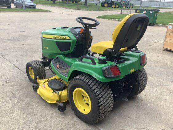 2022 John Deere X750 - Image 5