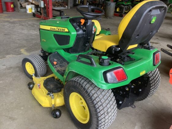 2022 John Deere X750 - Image 6
