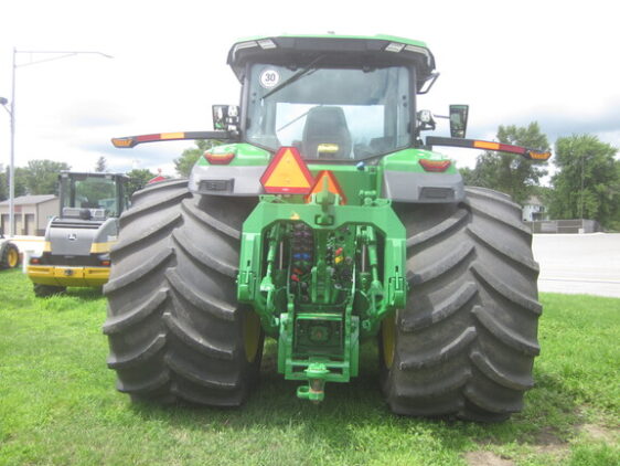 2024 John Deere 8R 370 - Image 5