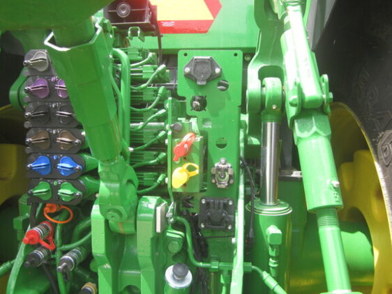2024 John Deere 8R 370 - Image 13