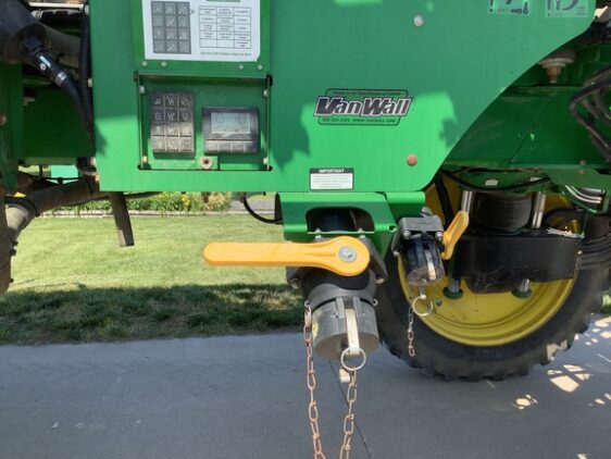 2017 John Deere R4038 - Image 6