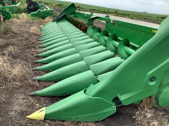 2022 John Deere C18R