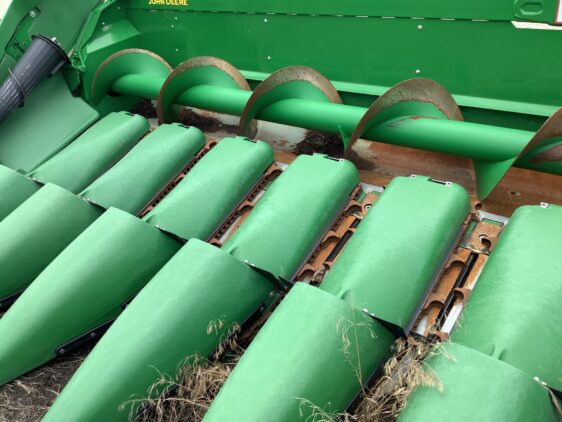 2022 John Deere C18R - Image 6