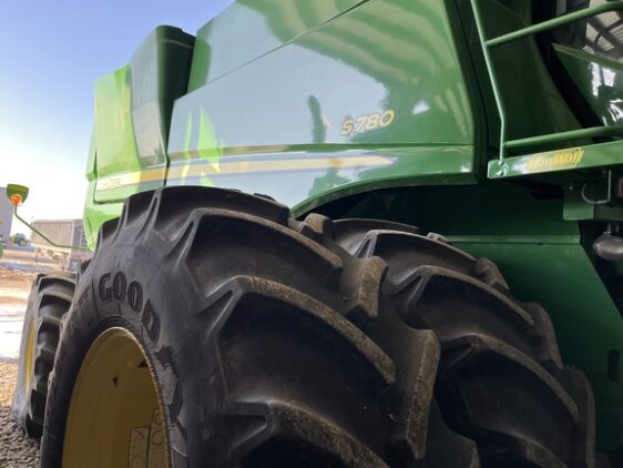 2021 John Deere S780 - Image 10