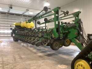 2018 John Deere DB90