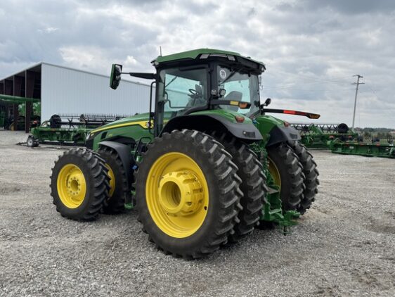 2024 John Deere 8R 370 - Image 9