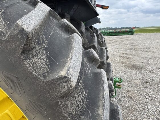 2024 John Deere 8R 370 - Image 23