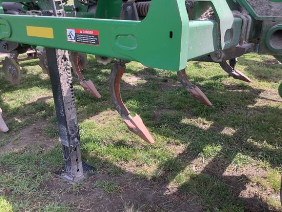 2017 John Deere 2730 - Image 16