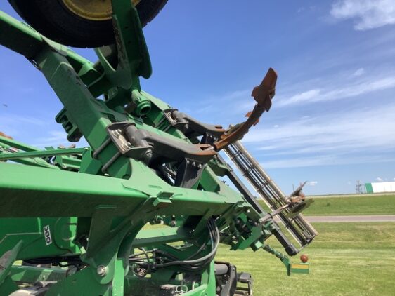 2017 John Deere 2730 - Image 22