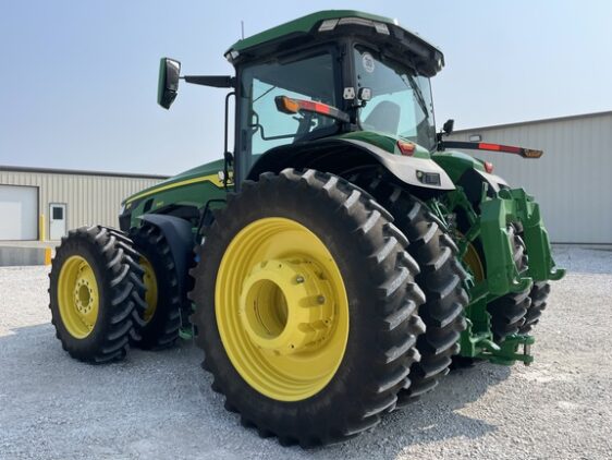 2024 John Deere 8R 340 - Image 6
