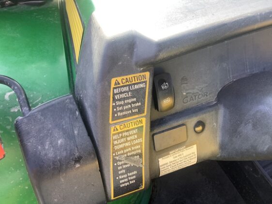 2013 John Deere XUV 825i - Image 18