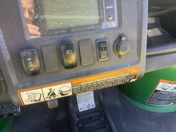 2013 John Deere XUV 825i - Image 22