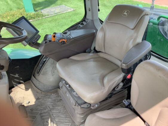 2020 John Deere 9620R - Image 13